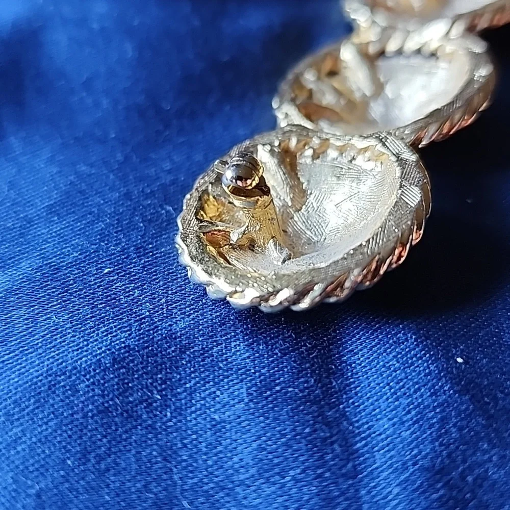 Vintage Anne Klein Lionhead brooch